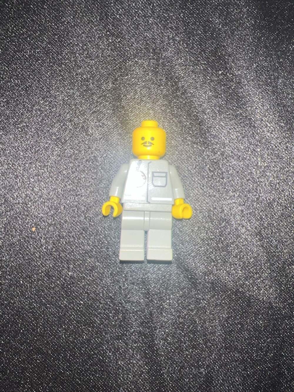 LEGO Classic Firefighter Minifigure with Light Gray Coat and Air Gauge Print - Picture 1 of 5